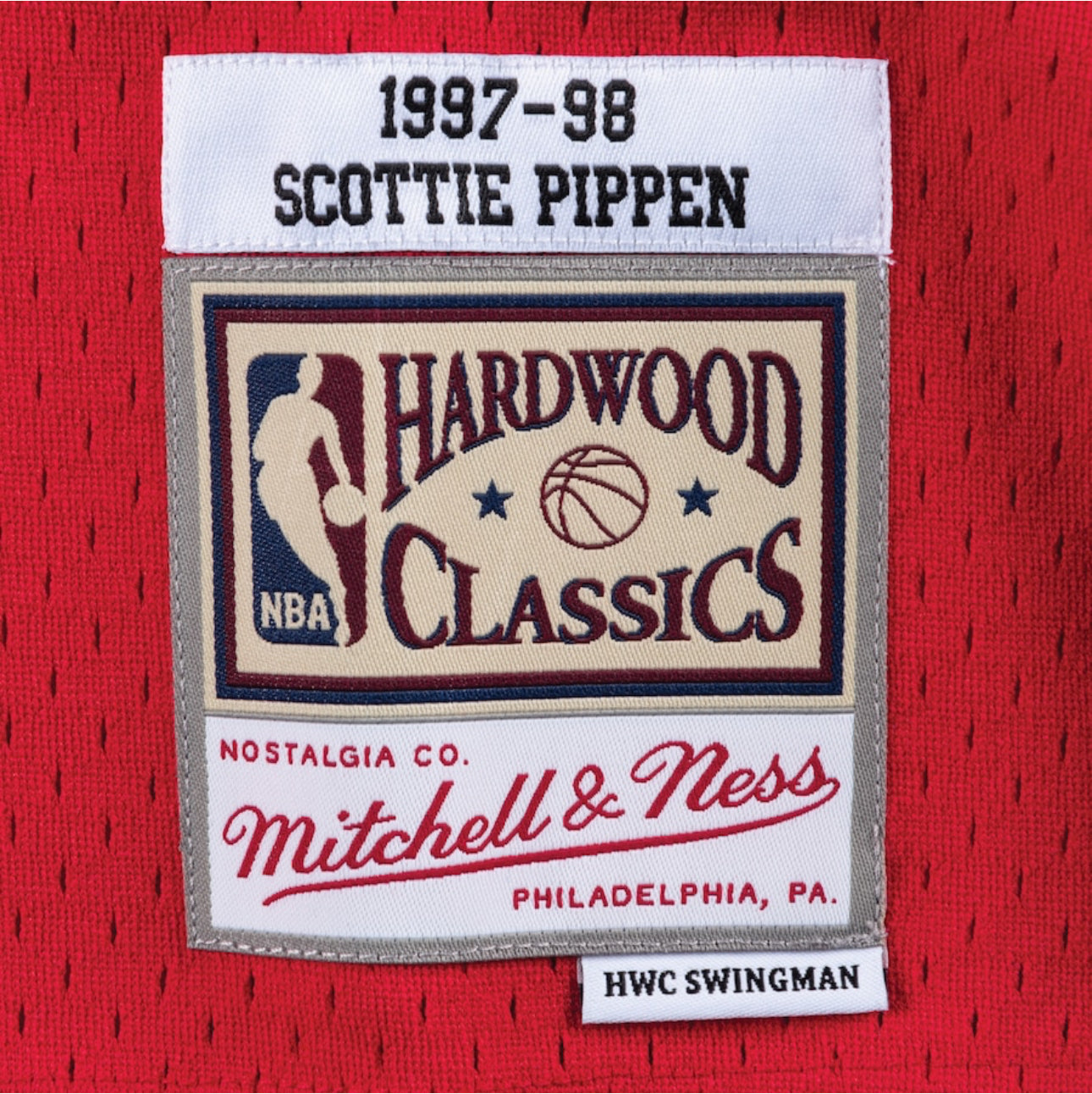 Men's Scottie Pippen Red Chicago Bulls 1997/98 Hardwood Classics Swingman Player Jersey