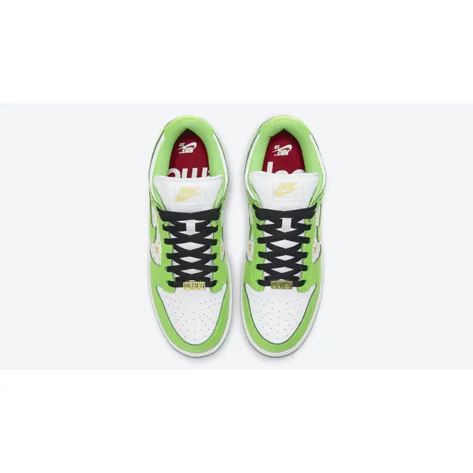 Nike SB Dunk Low Supreme Stars Mean Green (2021)