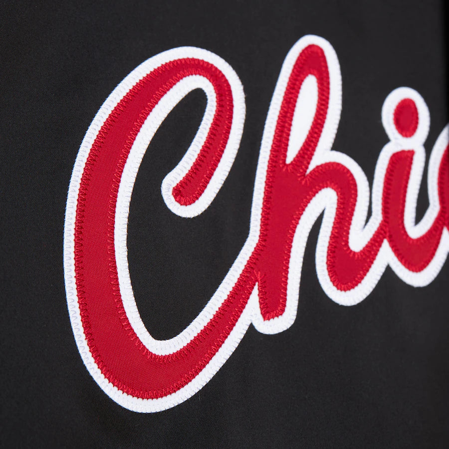 Men's Black Chicago Bulls Vintage Logo Double Clutch Lightweight Satin Raglan Full-Snap Jacket