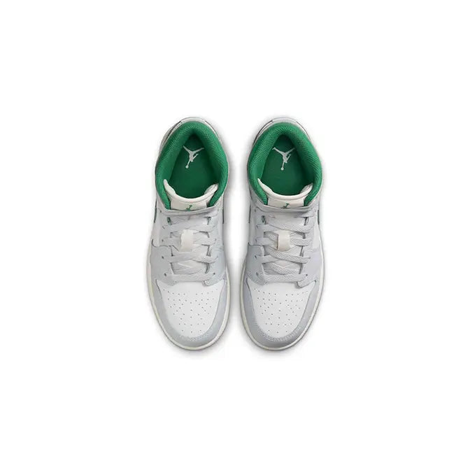 Jordan 1 Mid " Pine Green"