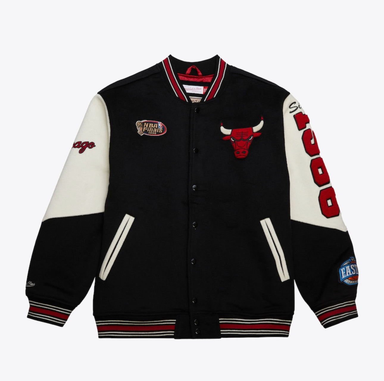 Men's Black Chicago Bulls Team History Vintage Logo Full-Snap Varsity Jacket