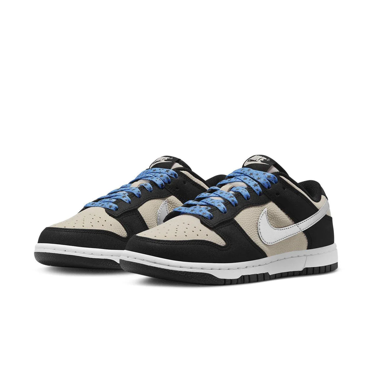 Nike Dunk Low Starry Laces (W)