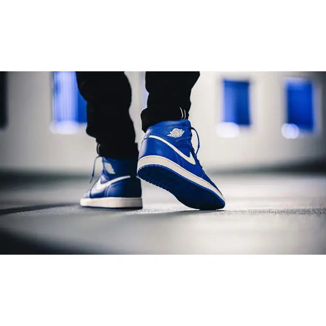 Jordan 1 high Hyper Royal